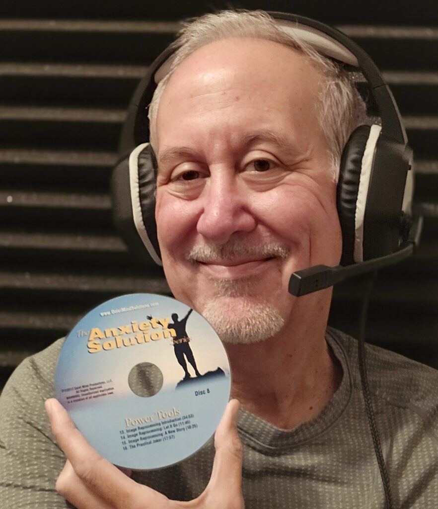 Ken holding disc